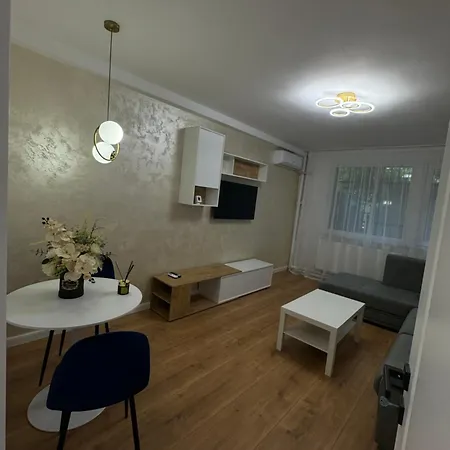 Avra Apartment