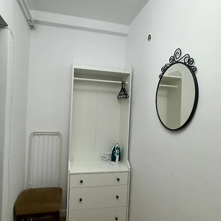 Avra Constanta